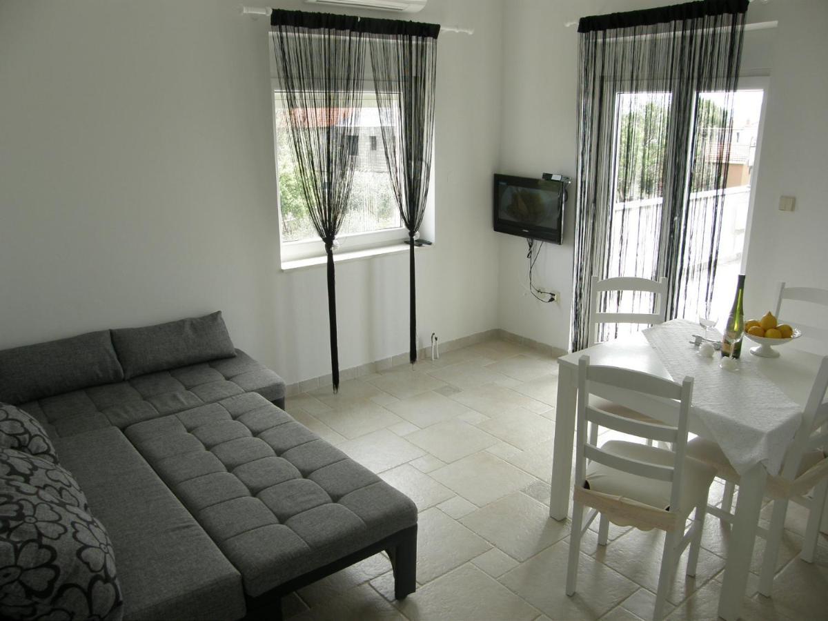 Apartments Belegrata Biograd Na Moru Exterior foto